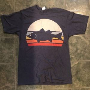 Fishing graphic t-shirt